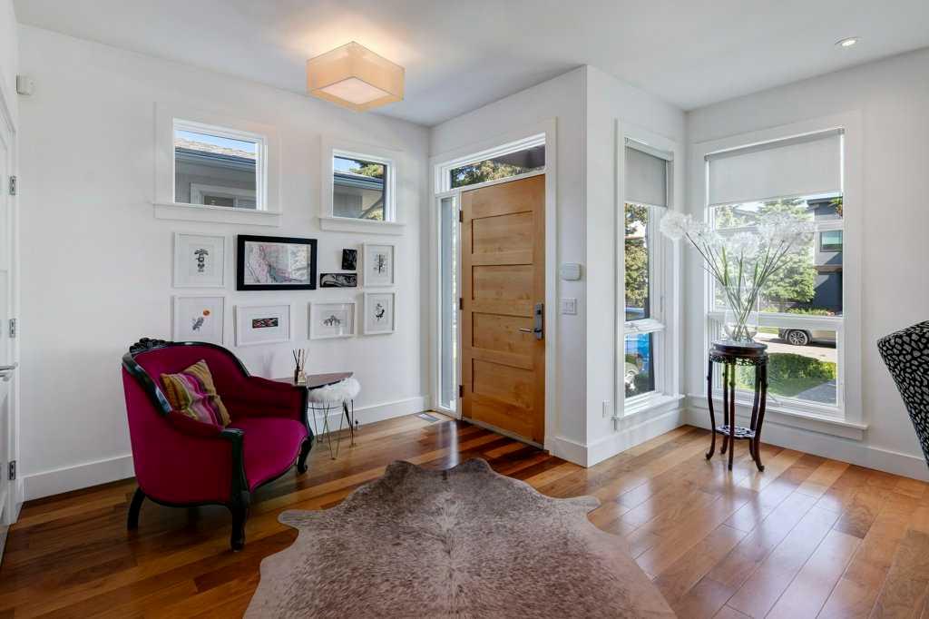 2421 29 Avenue Property Photo 4