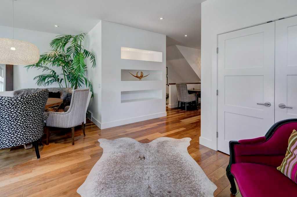 2421 29 Avenue Property Photo 6