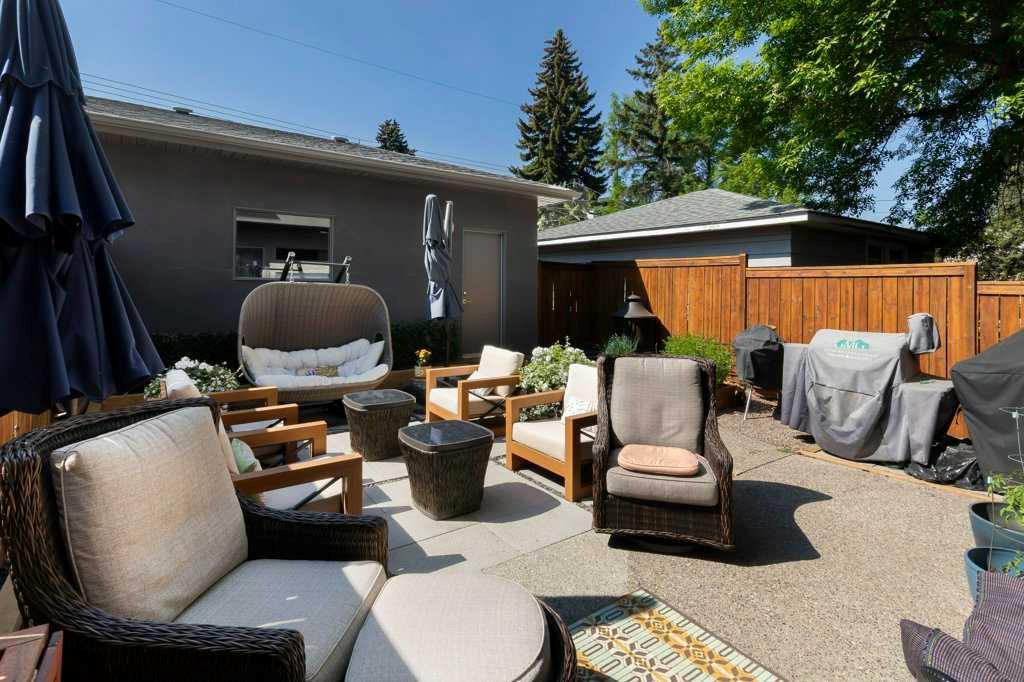 2421 29 Avenue Property Photo 32