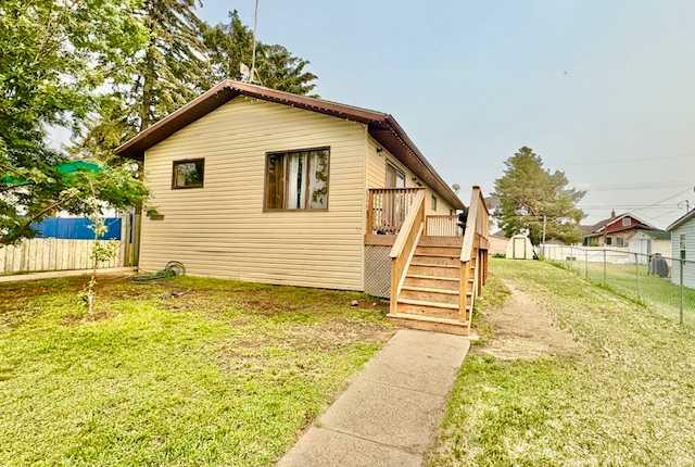 5027 52 Street Property Photo 1
