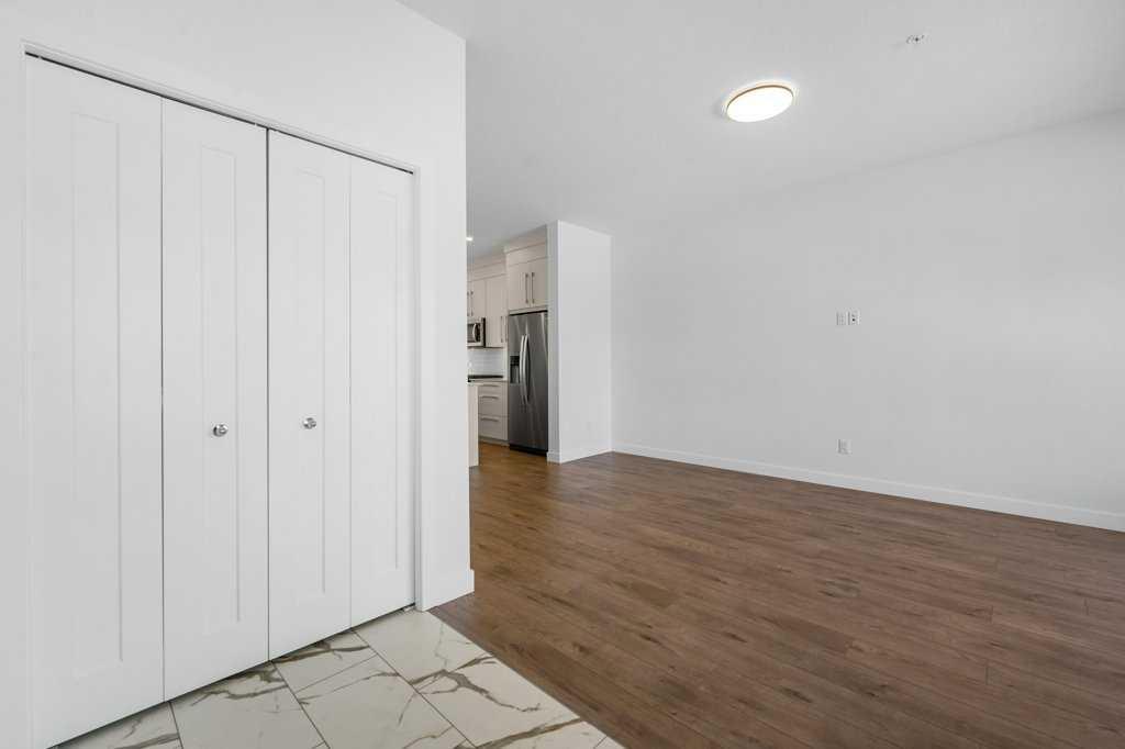 7589 202 Avenue Property Photo 6
