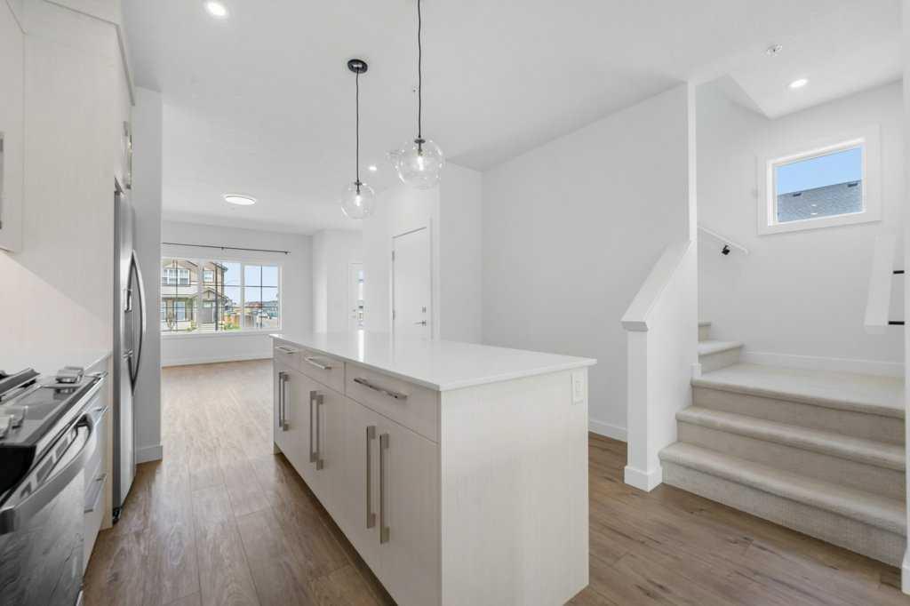 7589 202 Avenue Property Photo 15