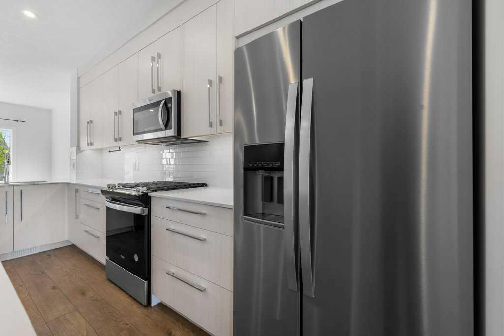 7589 202 Avenue Property Photo 18