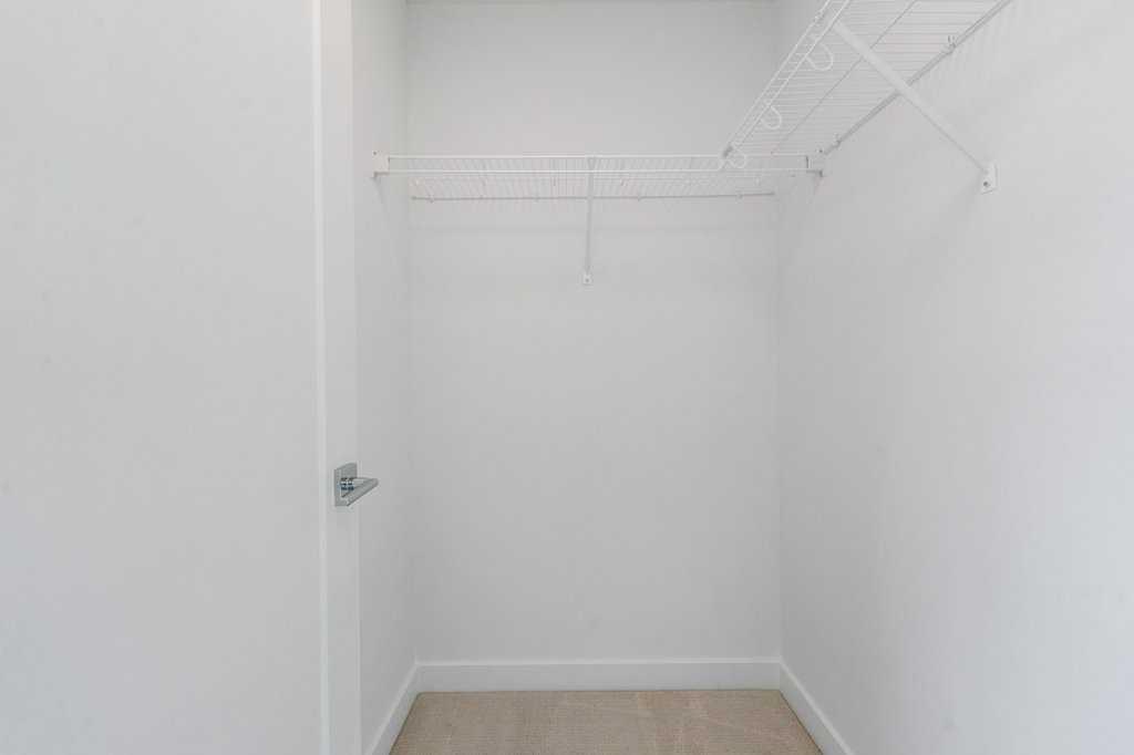 7589 202 Avenue Property Photo 32