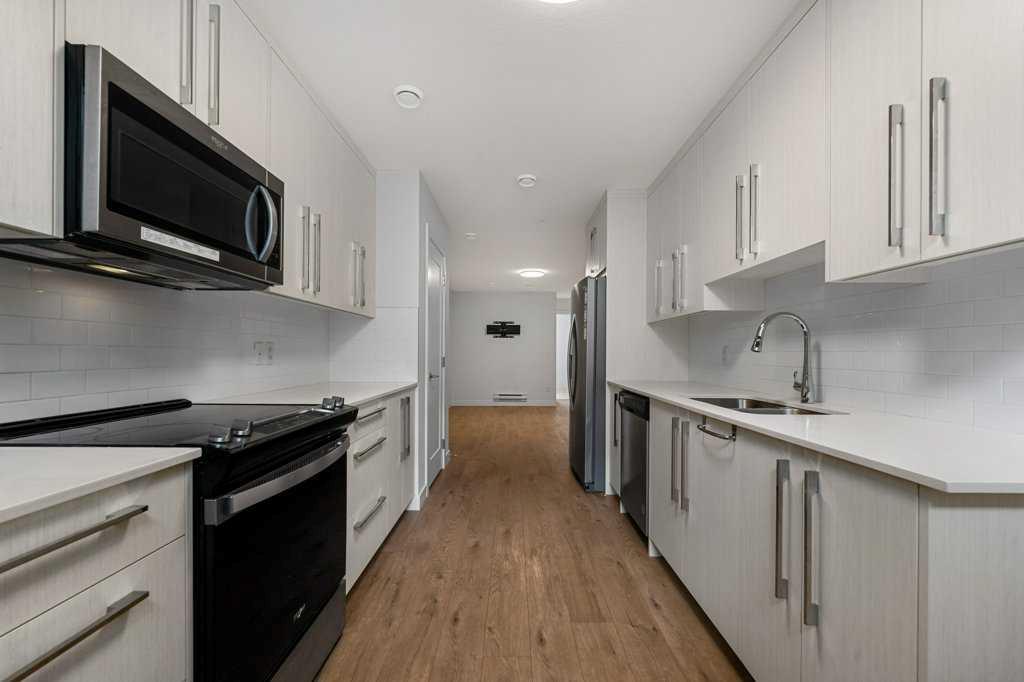 7589 202 Avenue Property Photo 40