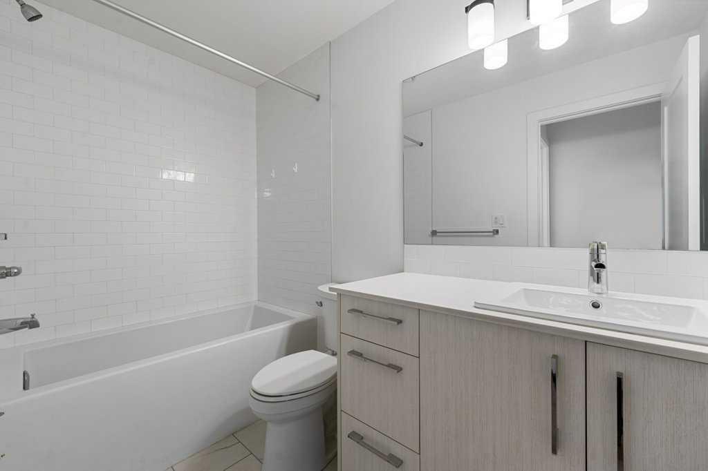 7589 202 Avenue Property Photo 43