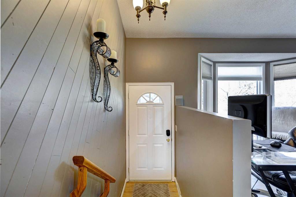 116 Macewan Ridge Close Property Photo 4