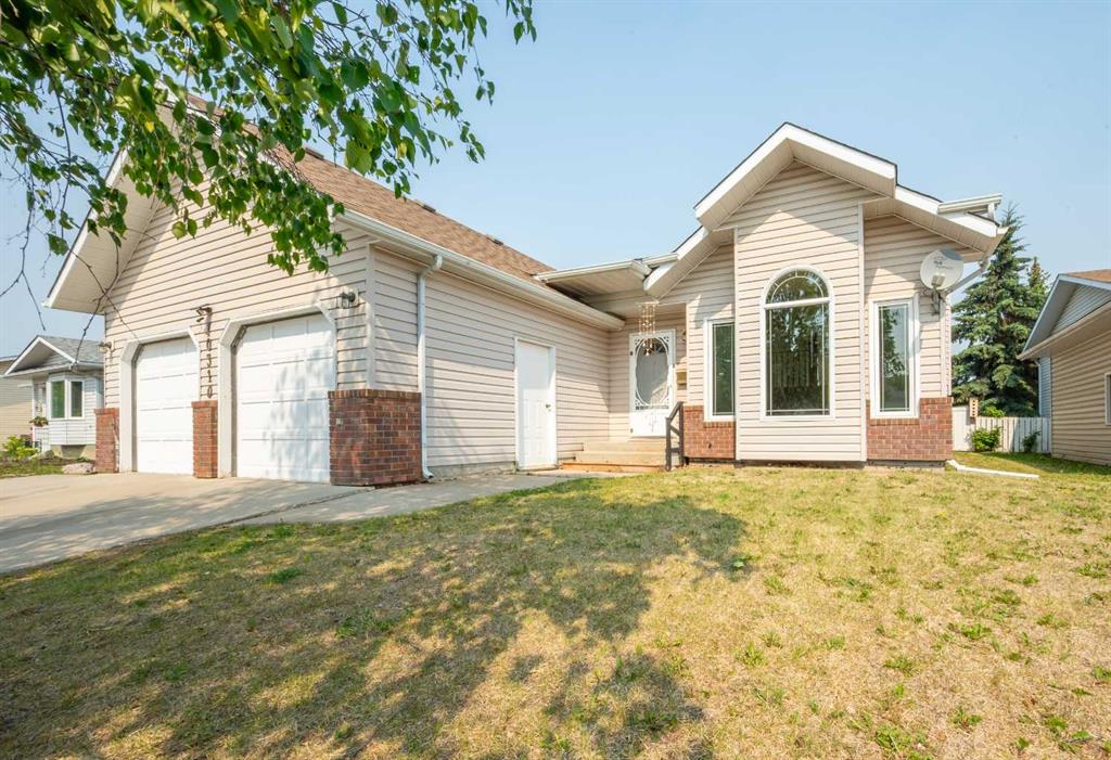 10310 82 Avenue Property Photo 1