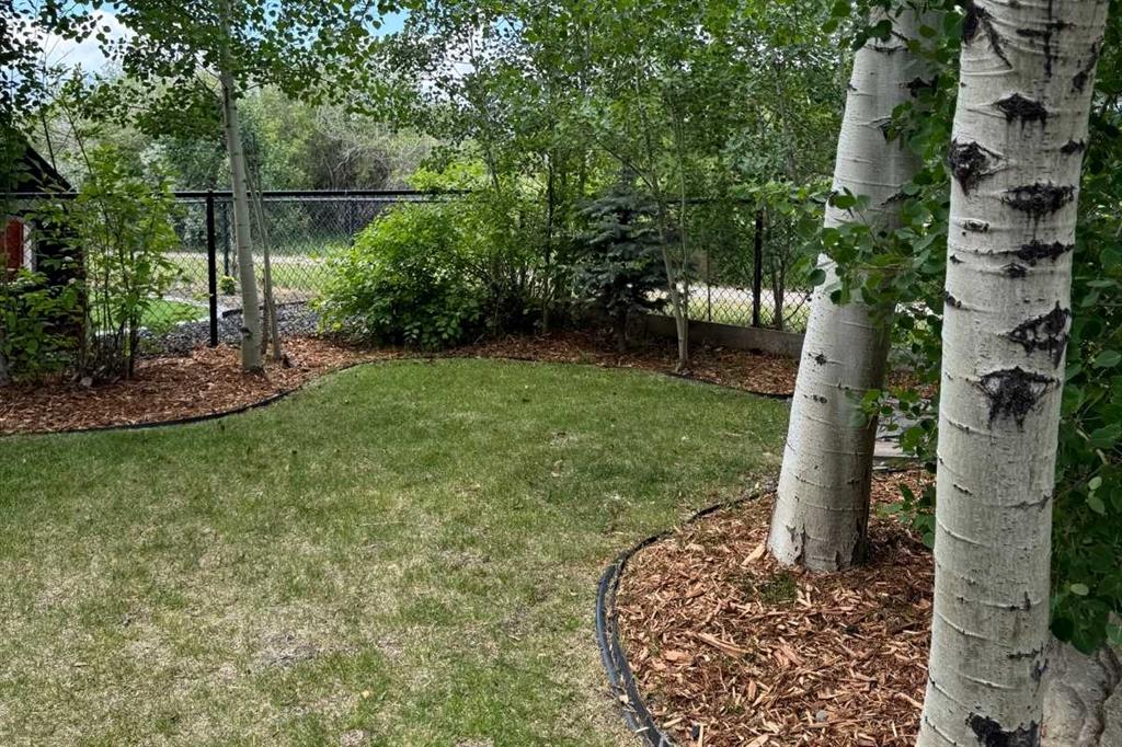 31 Cougarstone Point Property Photo 34