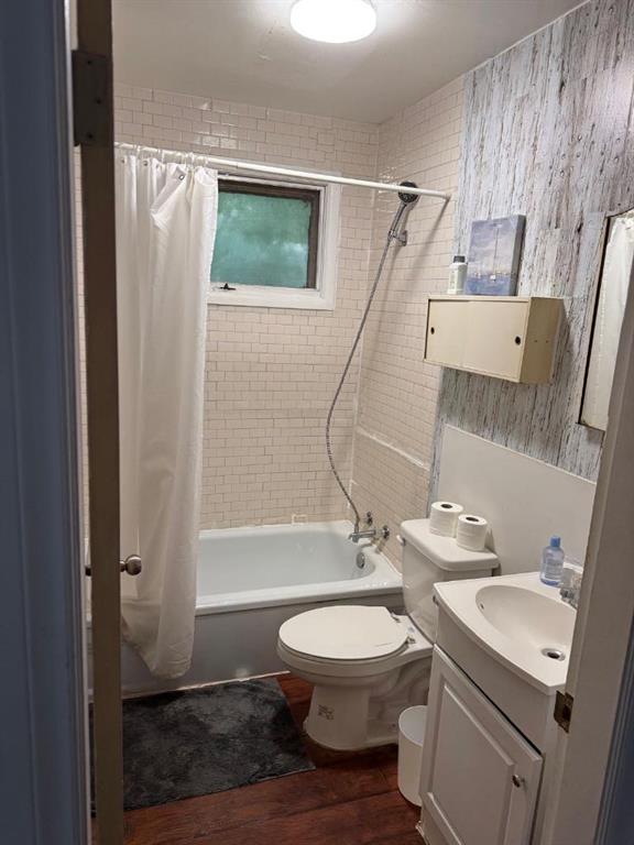 513 3 Street Property Photo 13