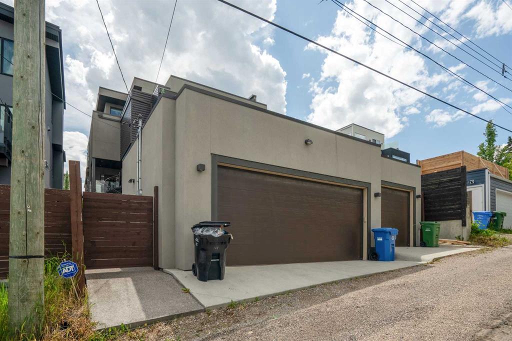2022 29 Avenue Property Photo 39