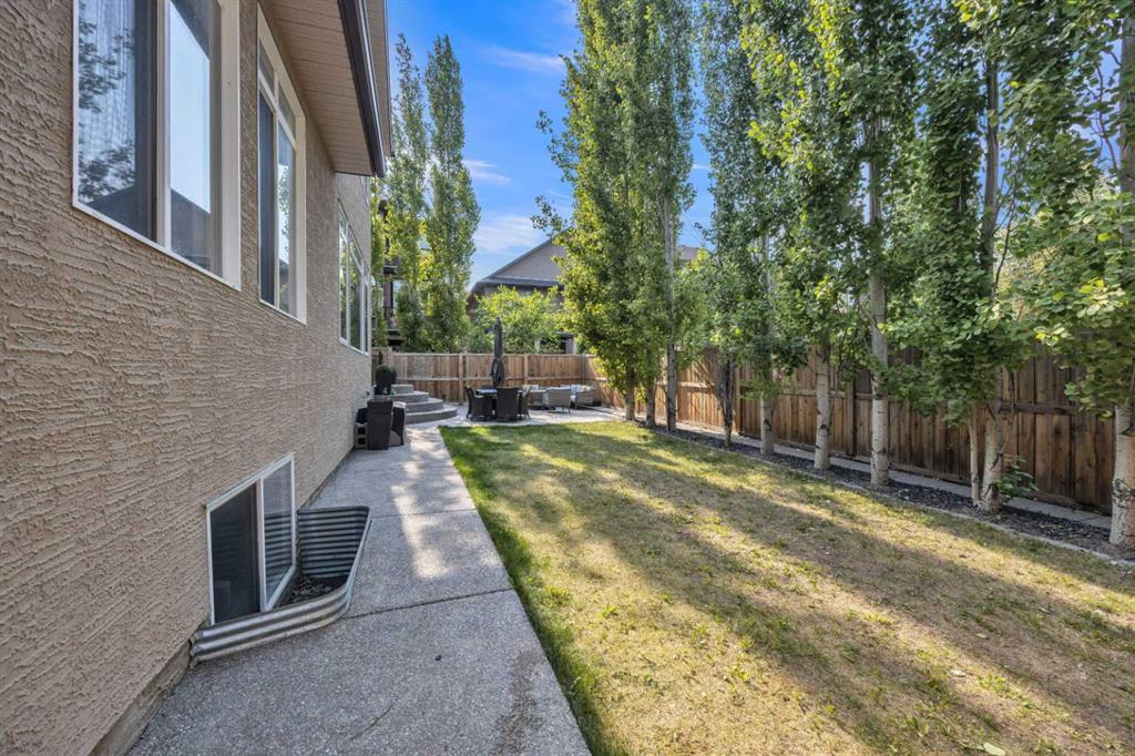 172 Panatella Crescent Property Photo 46