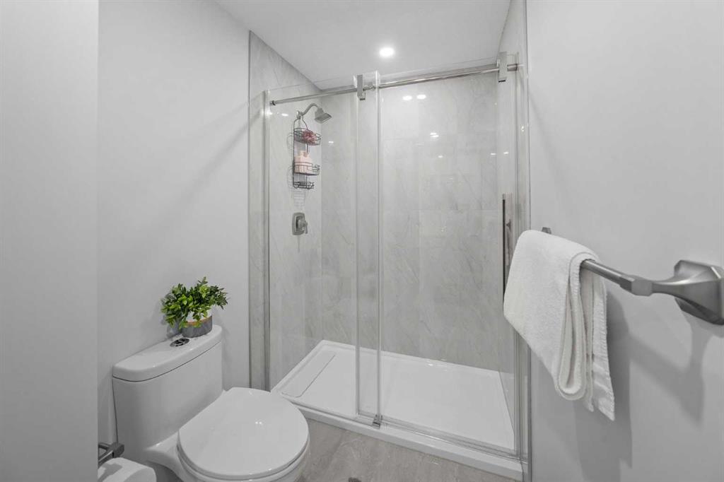 90 Stonemere Green Property Photo 34