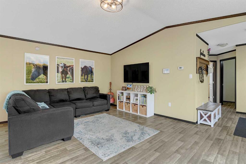 712045 Range Road 90 Property Photo 15