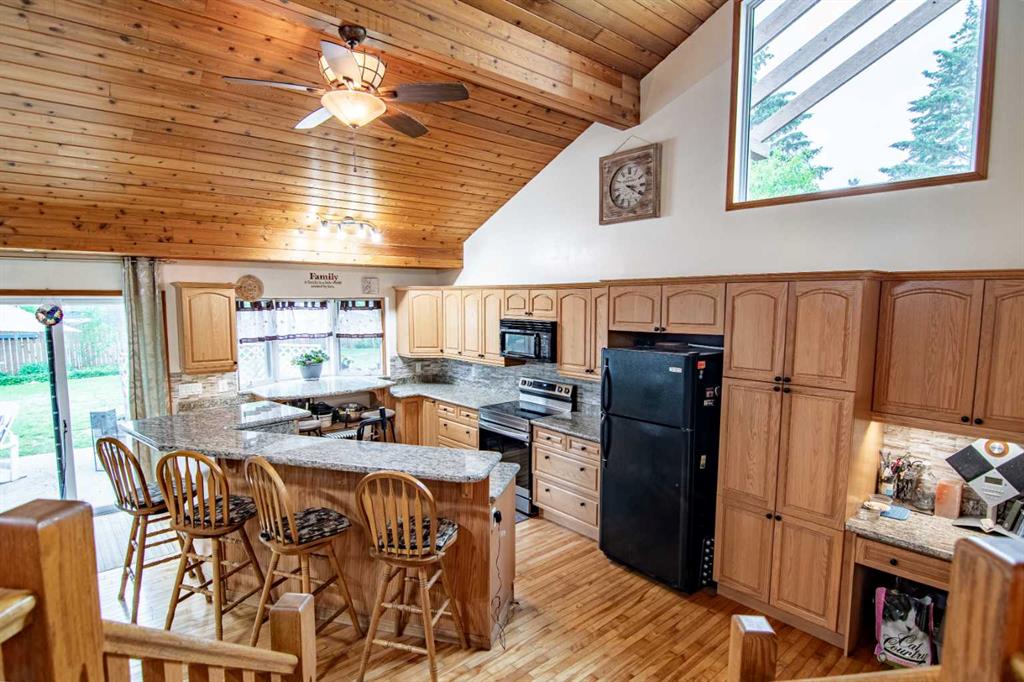 36 Nyman Crescent Property Photo 8