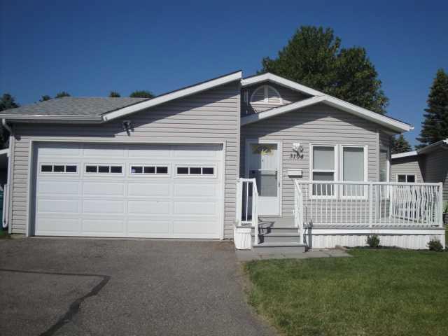 3104 31 Street Property Photo 1