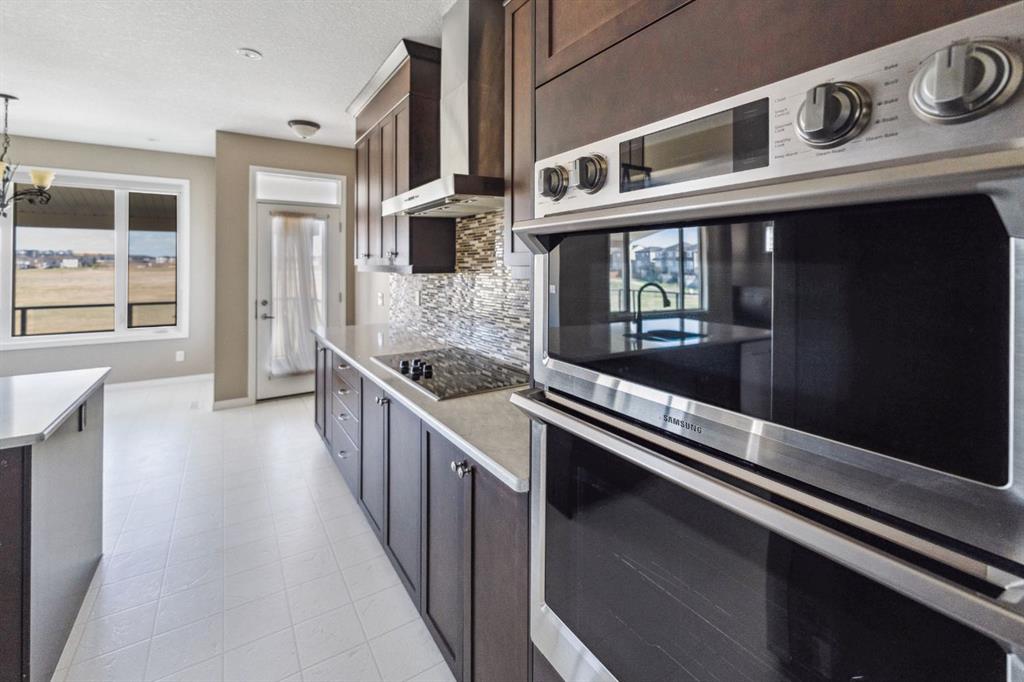34 Cityscape Bay Property Photo 13