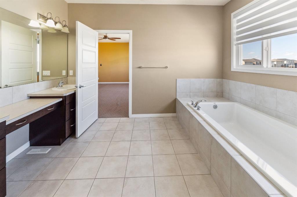 34 Cityscape Bay Property Photo 24