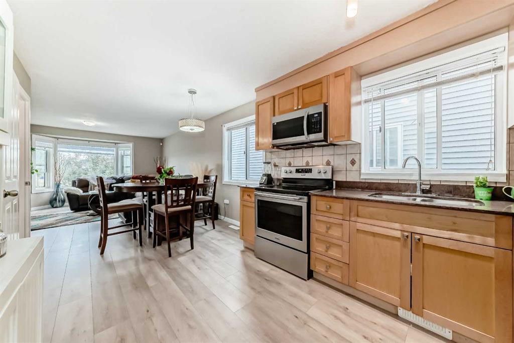 30 Falmere Way Property Photo 5