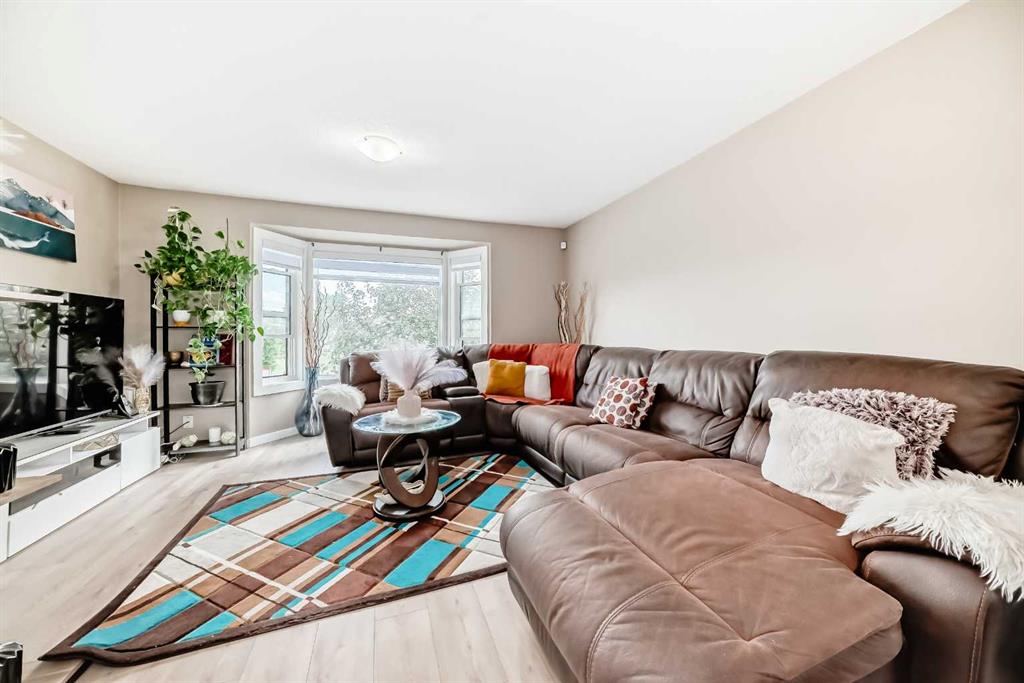 30 Falmere Way Property Photo 8