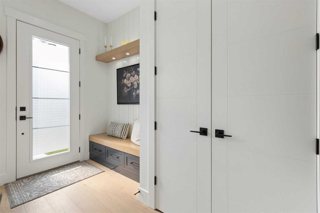 2016 34 Street Property Photo 4
