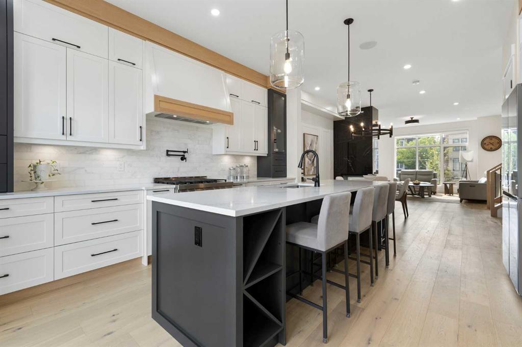 2016 34 Street Property Photo 14