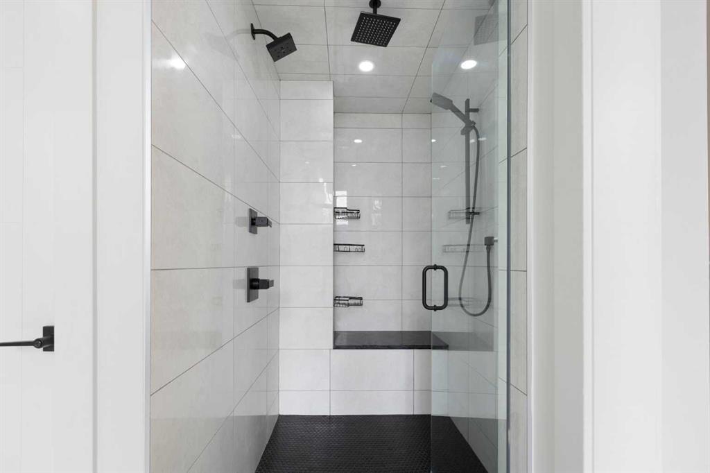 2016 34 Street Property Photo 25