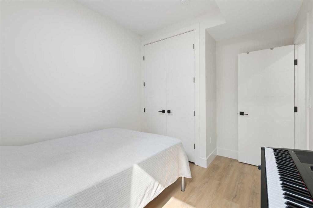 2016 34 Street Property Photo 40