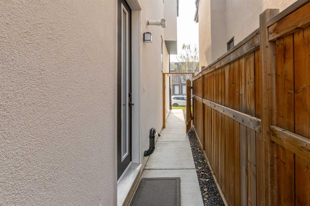 2016 34 Street Property Photo 45