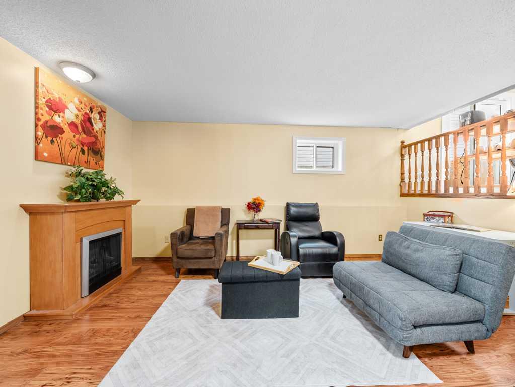 230 Costa Mesa Close Property Photo 15