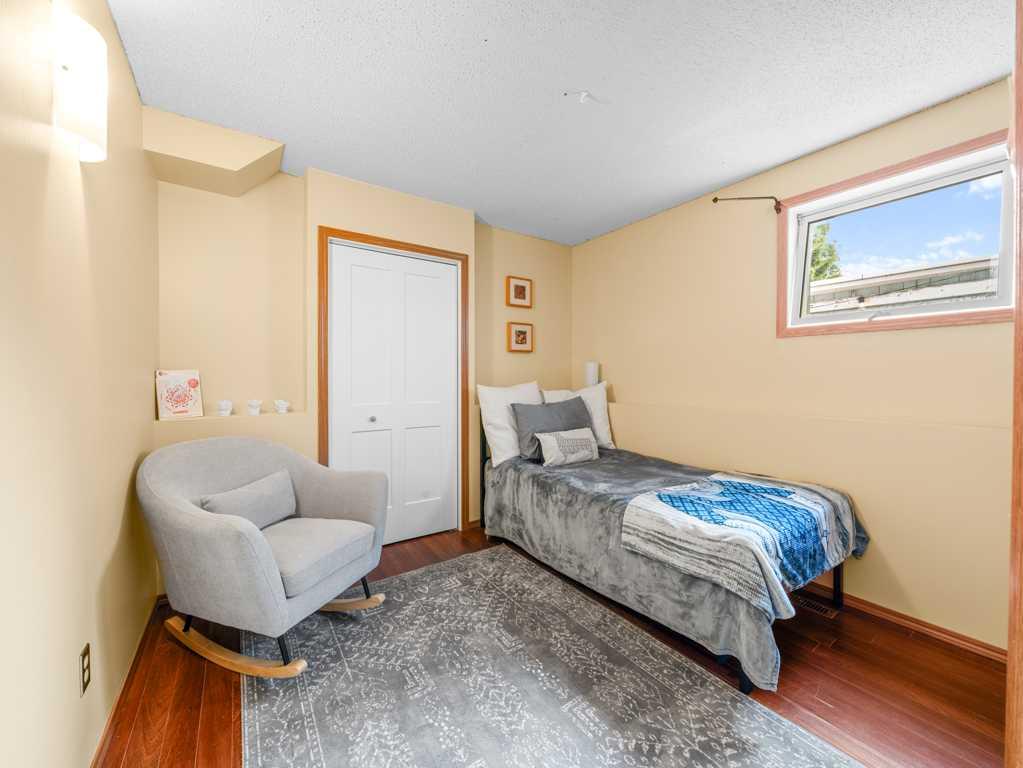 230 Costa Mesa Close Property Photo 18