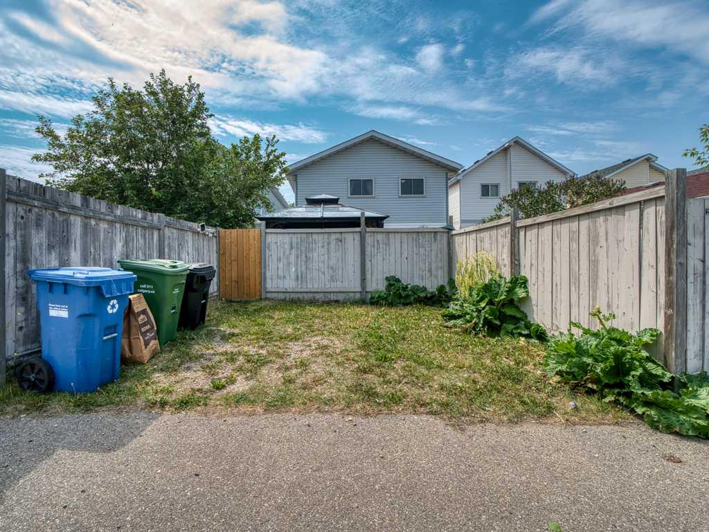 230 Costa Mesa Close Property Photo 24