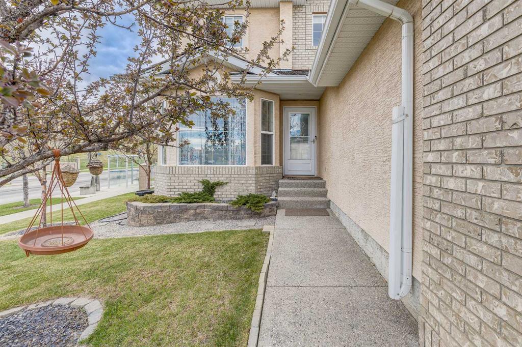 257 Royal Terrace Property Photo 6