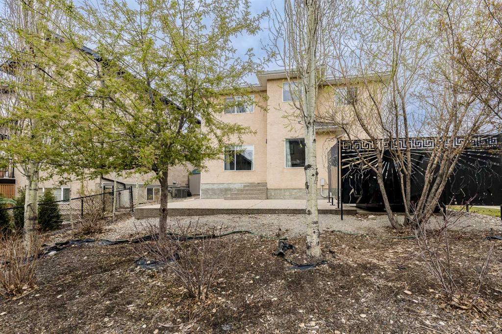 257 Royal Terrace Property Photo 32