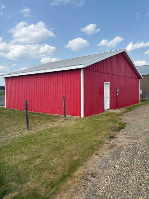Lot 4 Fairview Airport Hangar
