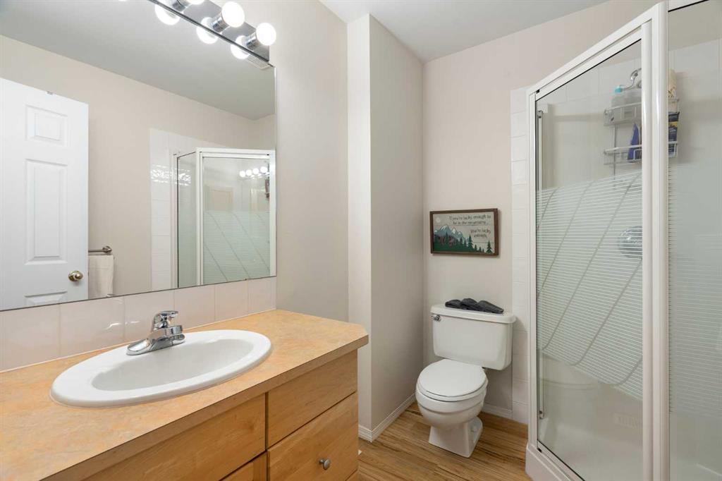 601 4th Street 2 Property Photo 19