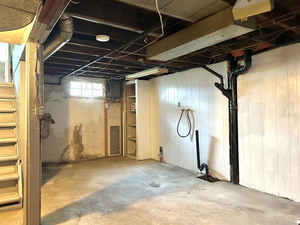 4622 48 Street Property Photo 20