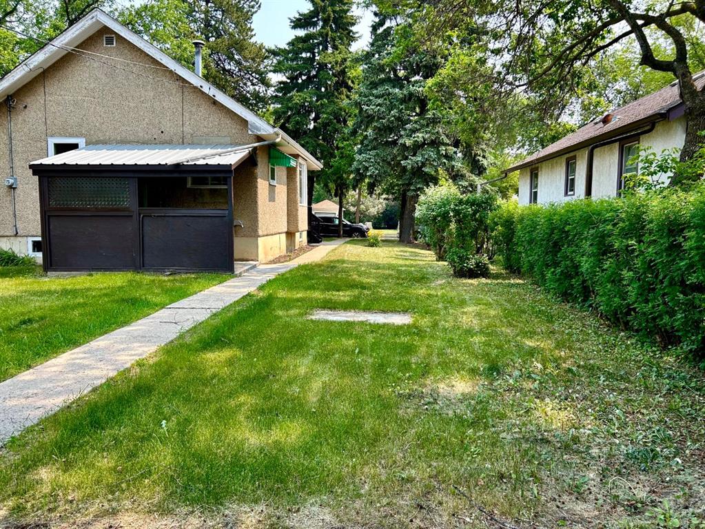 4622 48 Street Property Photo 24