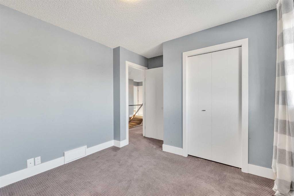 129 Edgebrook Gardens Property Photo 35
