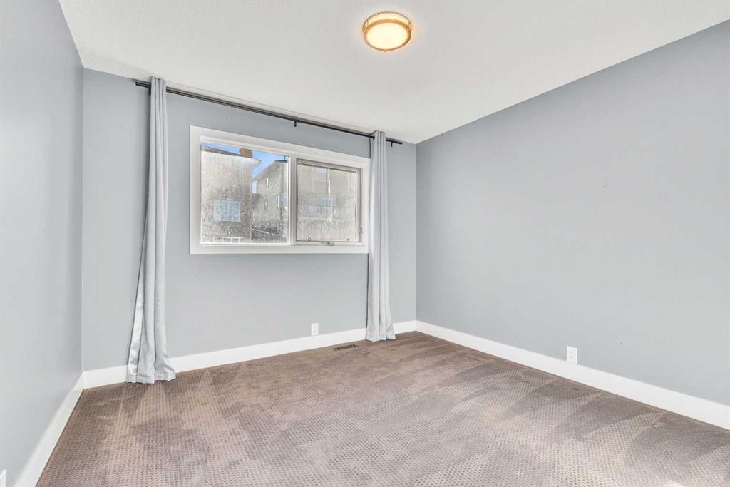 129 Edgebrook Gardens Property Photo 37