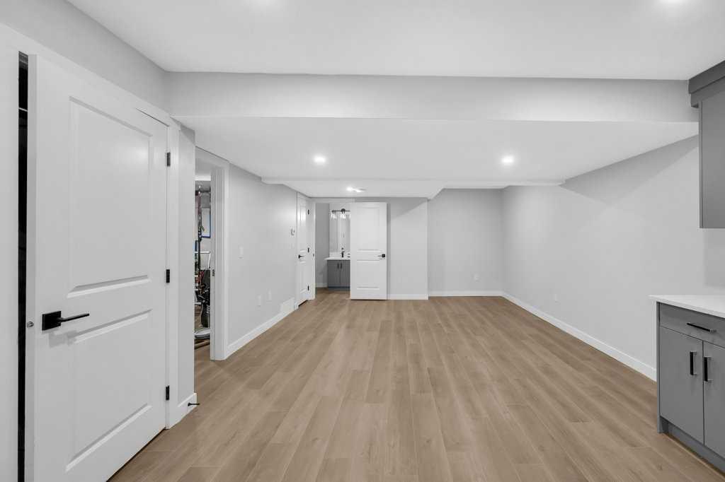 18 Belvedere Point Property Photo 35