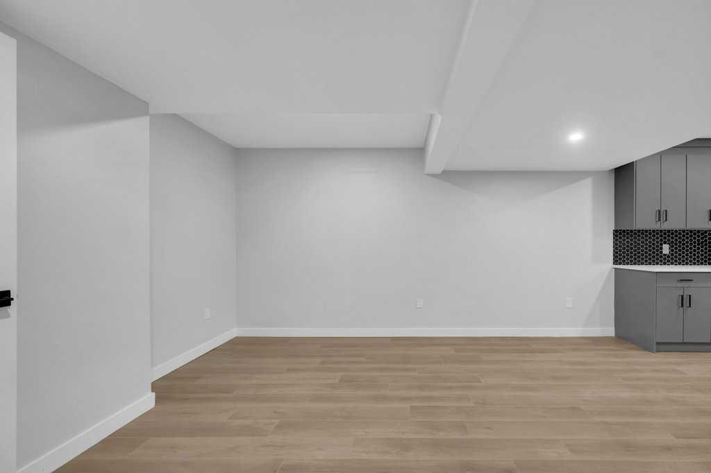 18 Belvedere Point Property Photo 36