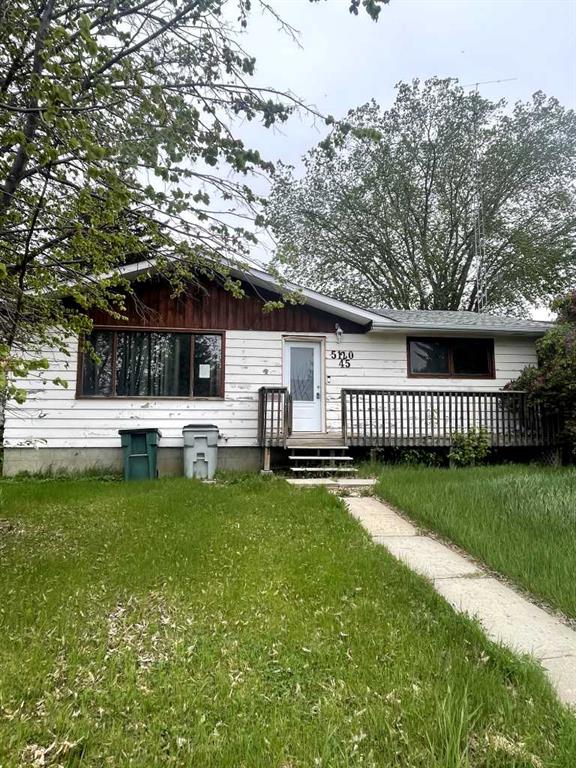 5120 45 Street Property Photo 1
