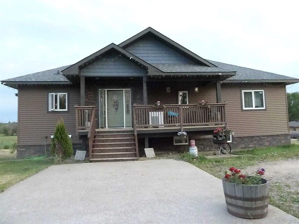 65471 152 Range Property Photo 1