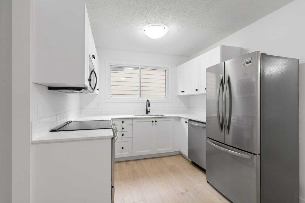 132 Deerview Drive Property Photo 5