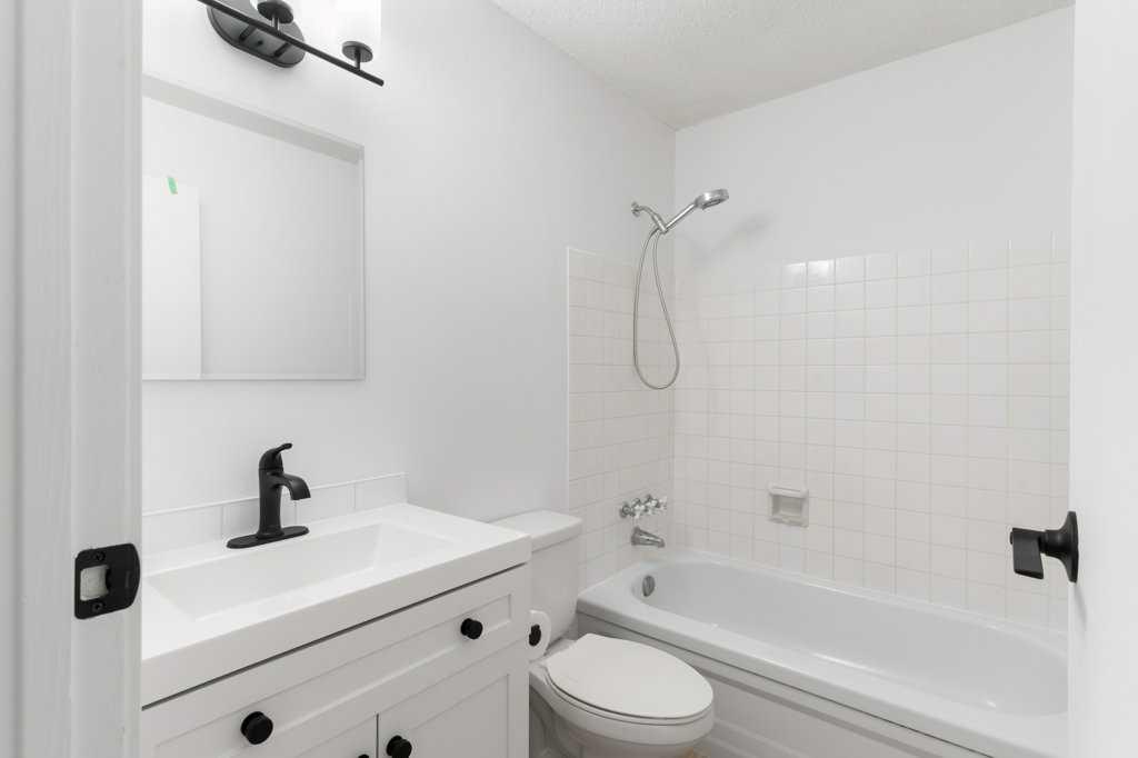 132 Deerview Drive Property Photo 12