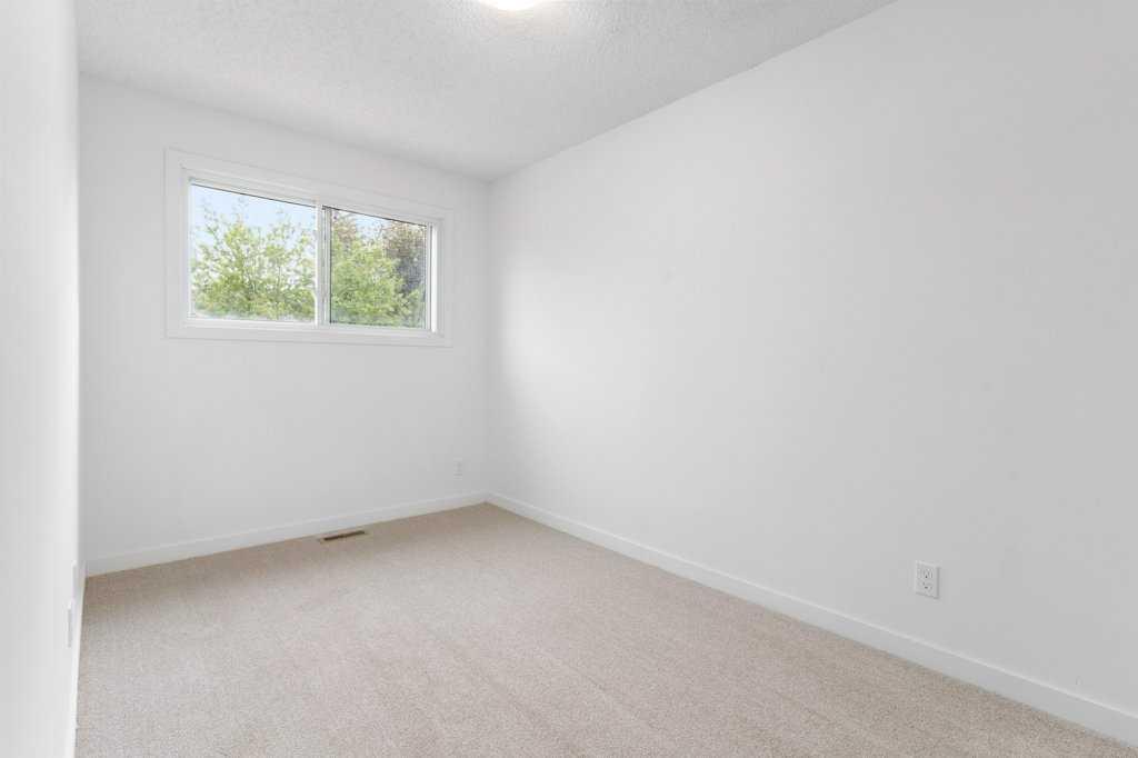 132 Deerview Drive Property Photo 14