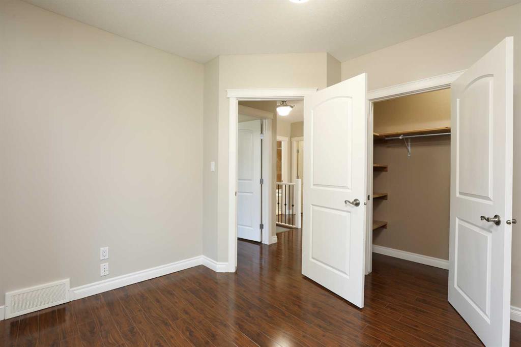 812 6 Avenue Property Photo 23