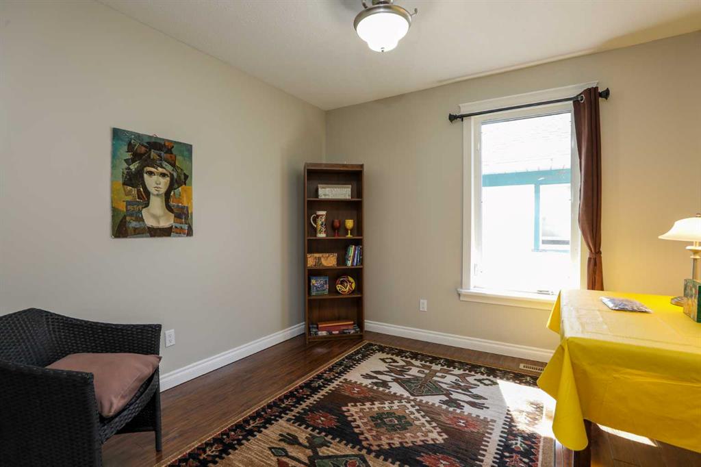 812 6 Avenue Property Photo 28
