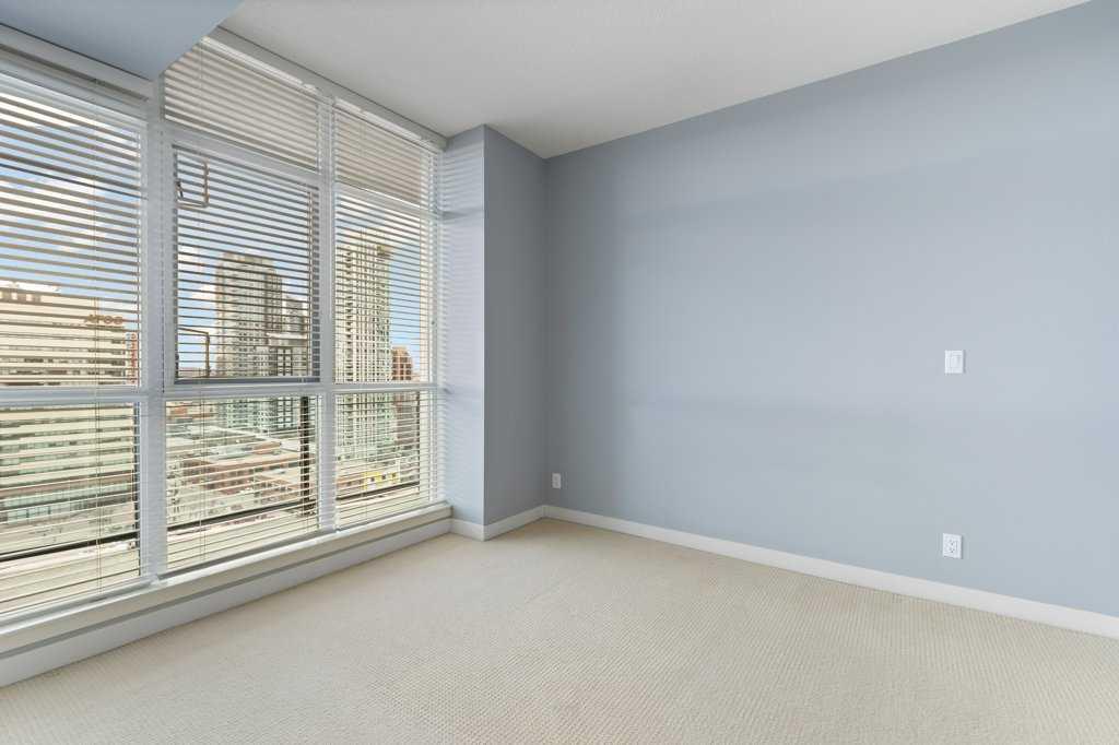 788 12 Avenue 1405 Property Photo 21